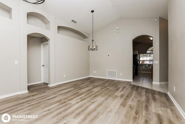 Building Photo - 508 John Thomas Ave