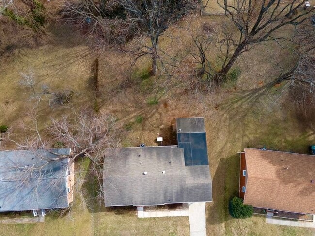 Building Photo - 108 Revere Dr