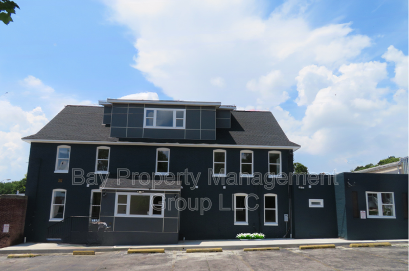 Primary Photo - 5508 Belair Rd