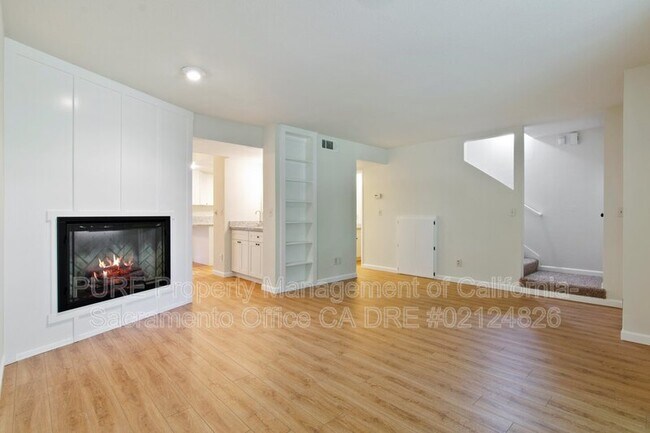 Building Photo - 6325 Nachez Ct