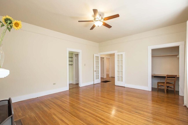 Building Photo - Wonderful Potrero Hill Apartment