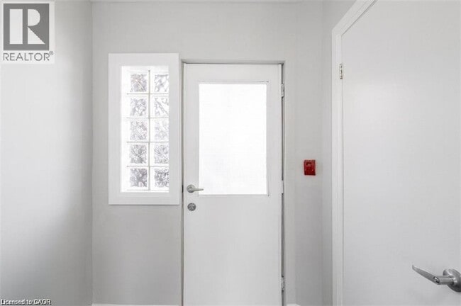 Building Photo - 81 Gibson Ave