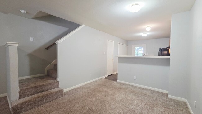 Building Photo - Two Bedroom Townhome With Dual Master Bedrooms!