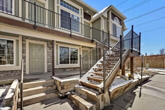 Building Photo - 1885 S Quebec Way