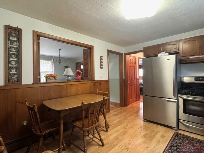 Foto del edificio - 293 Birch Bluffs Dr