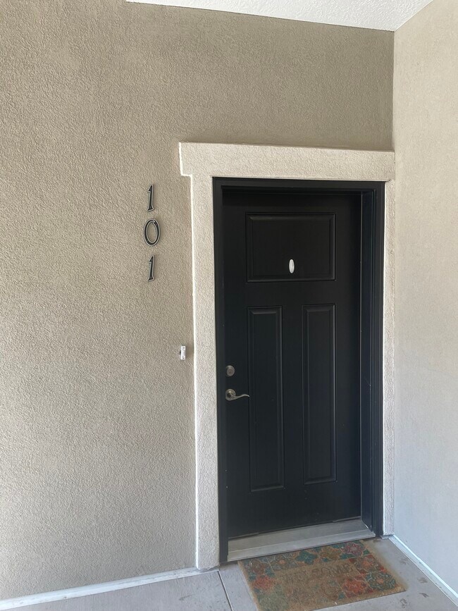 Foto del edificio - 13226 S Andros Ln