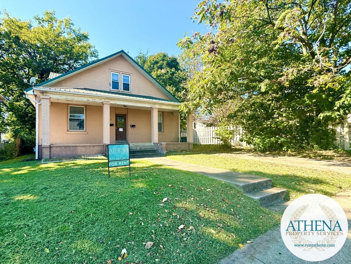 Foto principal - 225 N Sprigg St