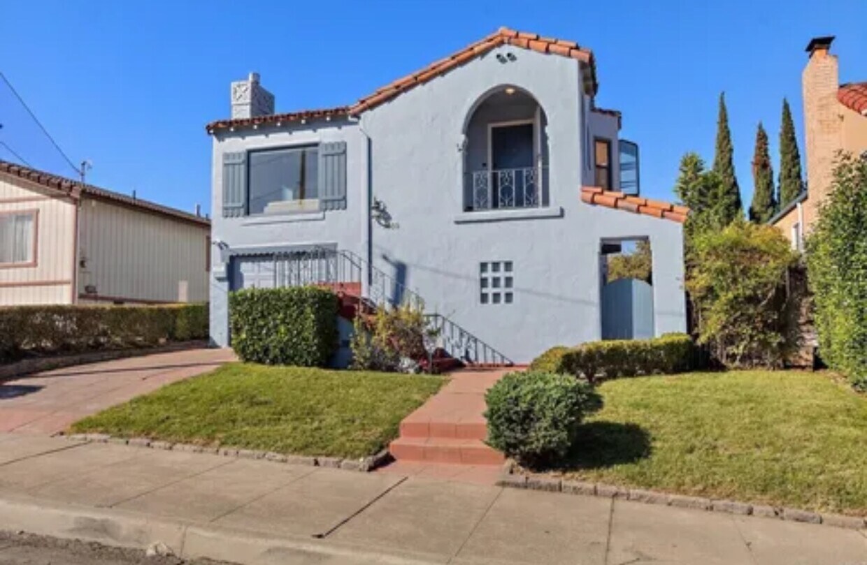 Foto principal - 1609 Marin St