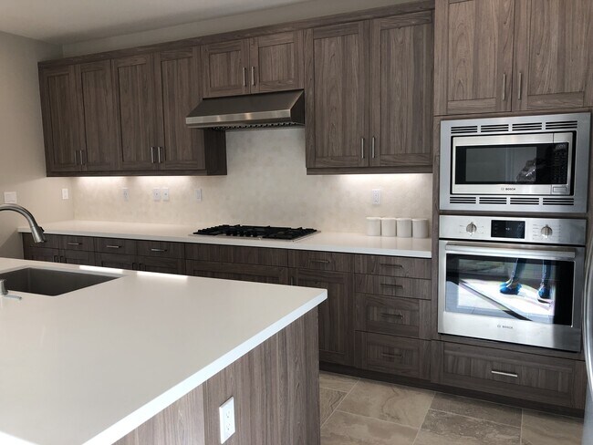 Foto del edificio - Stunning Plan 3 Home in Casavia at Pacific Highlands Ranch by Pardee Homes