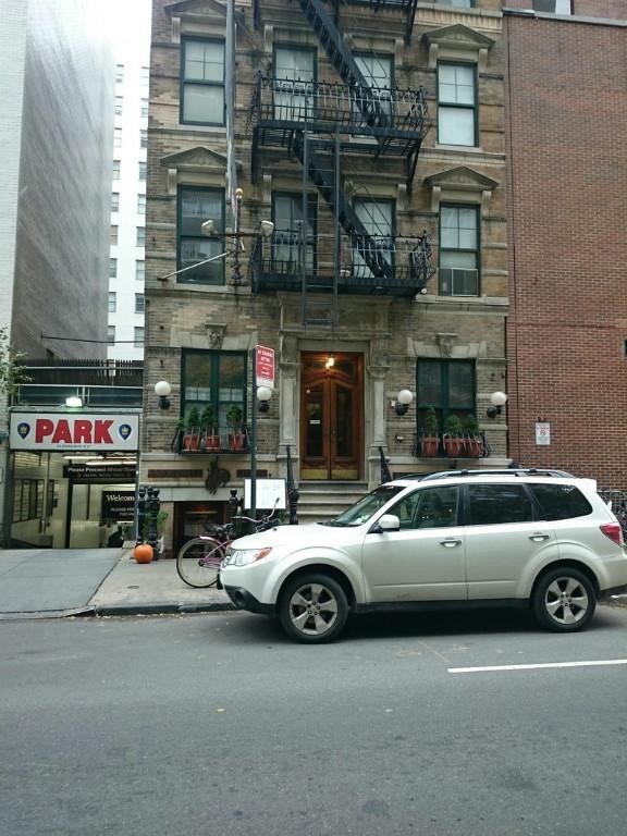 Plano de planta - 232 East 64th Street