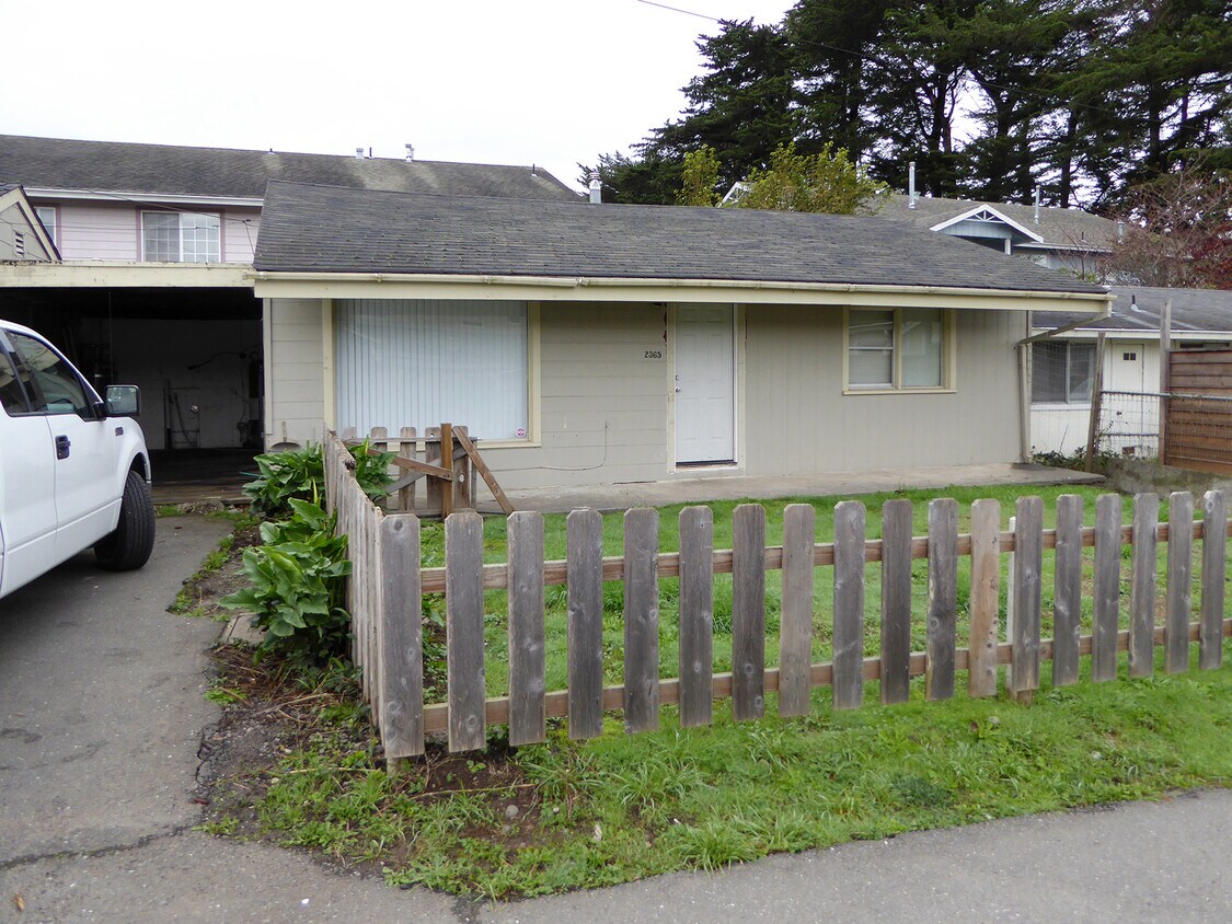 2365 St Unit 2365, Arcata, CA 95521 Apartments in Arcata, CA
