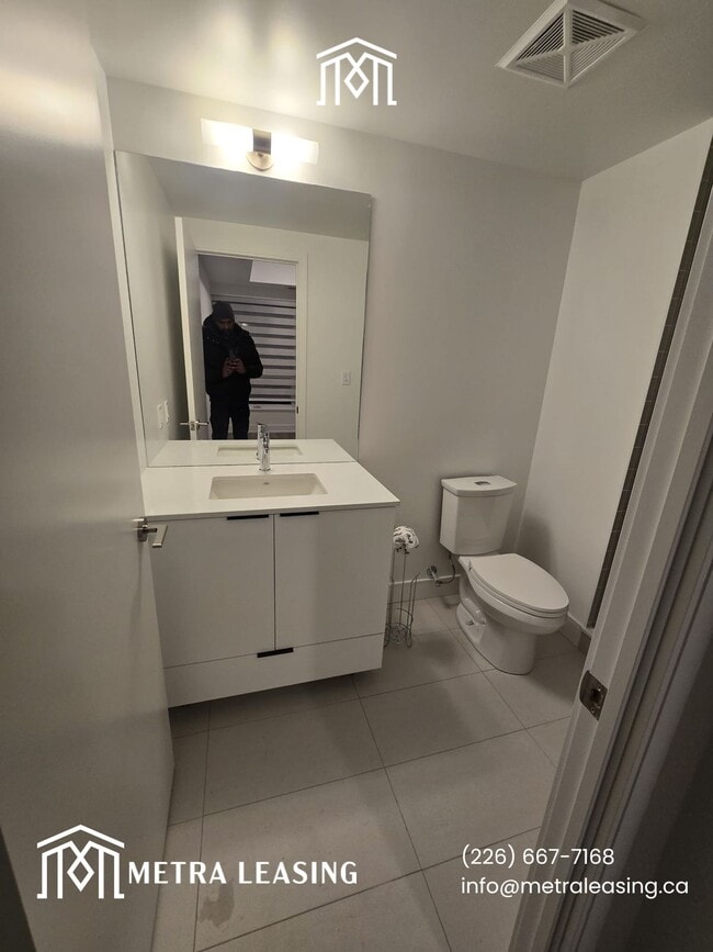 Building Photo - 3 BED - 2 BATH - SCARBOROUGH - CONDO