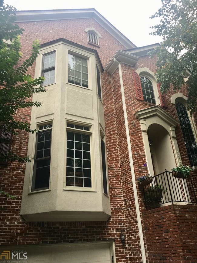 Building Photo - 1147 Ashton Bluff Dr NE