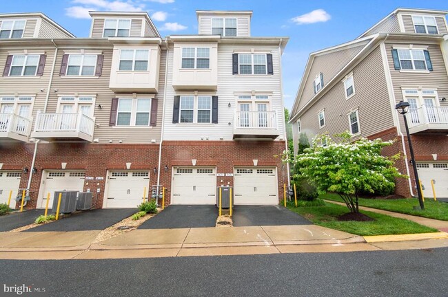 Building Photo - 4722 Dane Ridge Cir