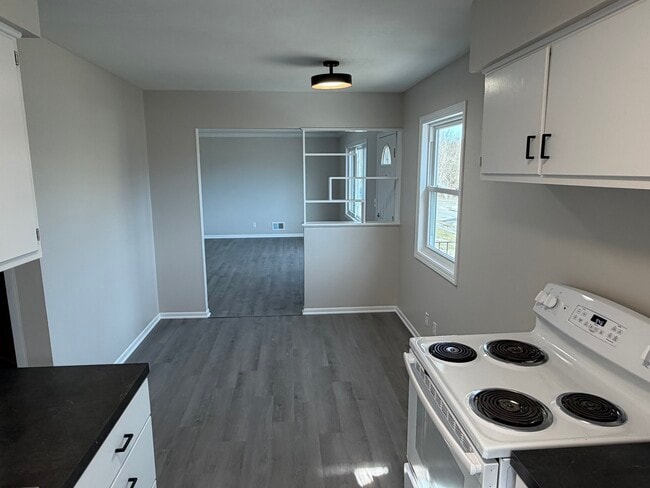 Building Photo - 7524 N 34th St