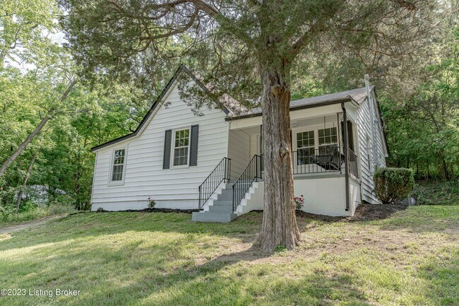 Foto del edificio - 1886 S Bardstown Rd