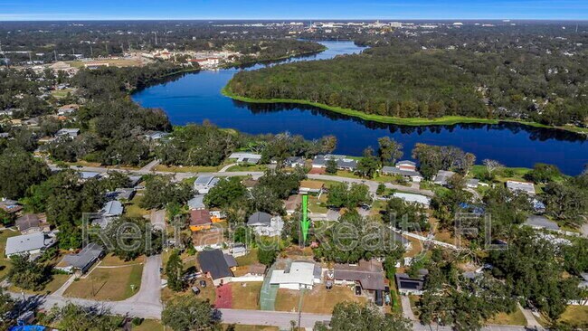 Foto del edificio - 3504 E Knollwood St