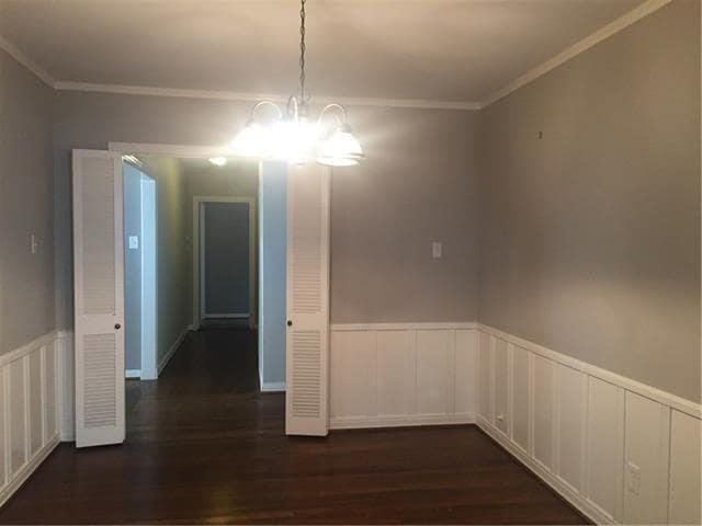 Building Photo - 4600 Belclaire Ave