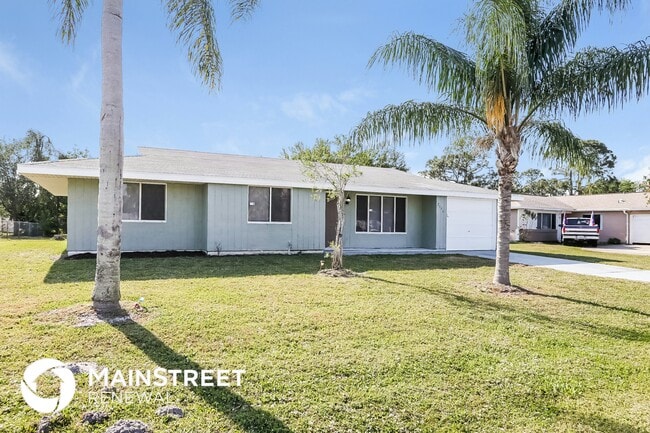 Building Photo - 2169 SE Shelter Dr