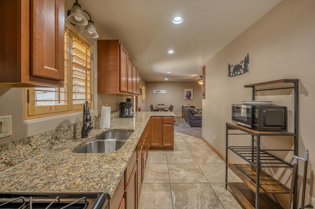 Foto del edificio - 160 Sun Mountain Loop