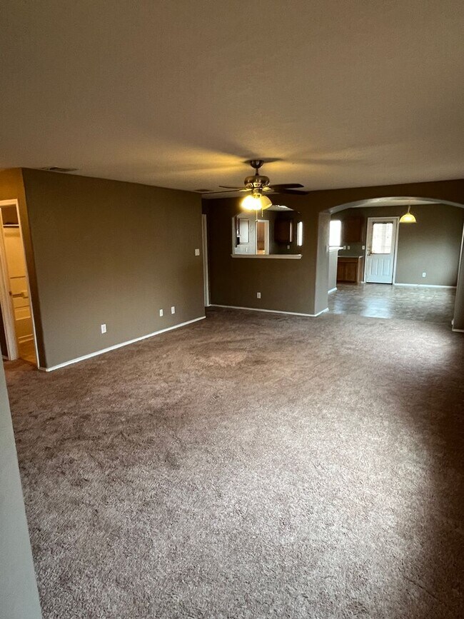 Building Photo - Tranquil One-Story Retreat with Open Conce...