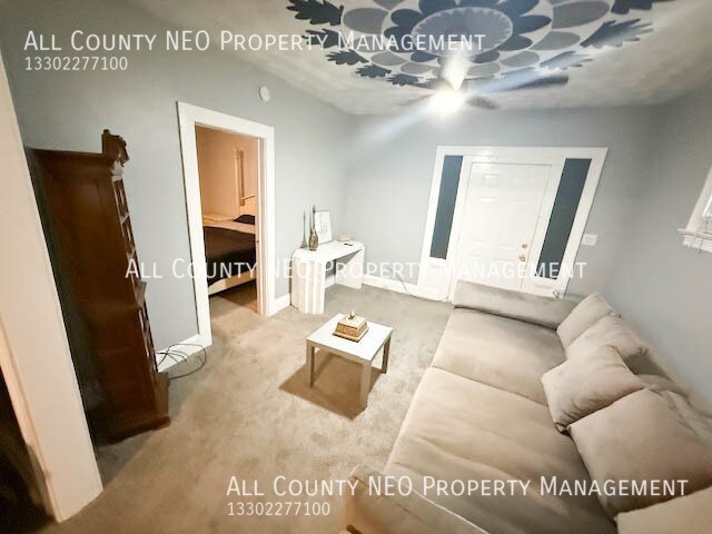 Foto del edificio - 2850 E 102nd St