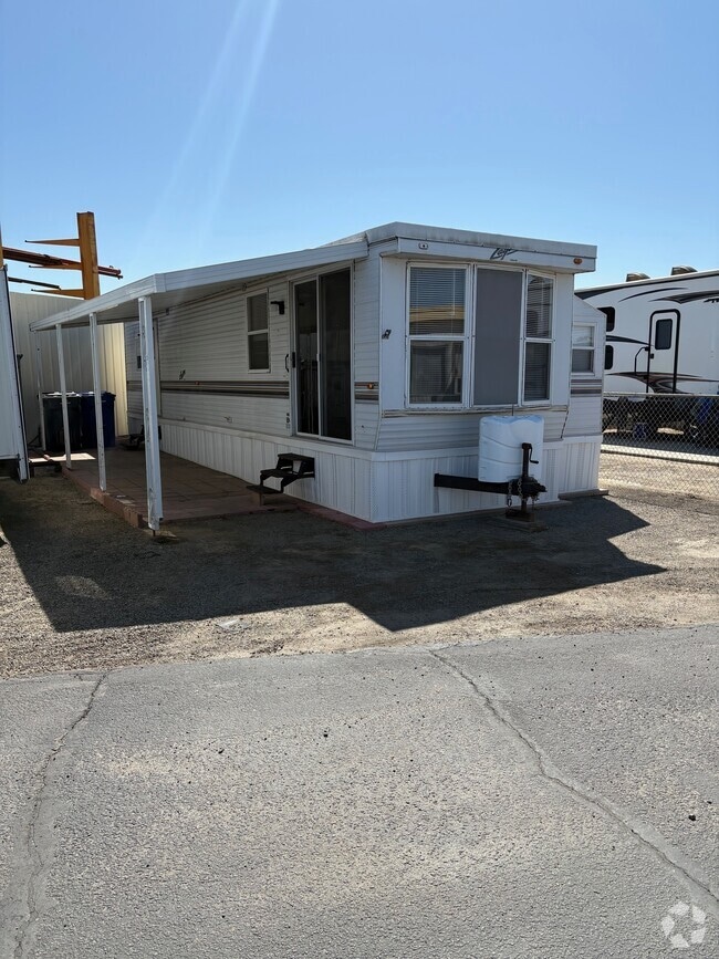 Building Photo - 12374 Mapleview St