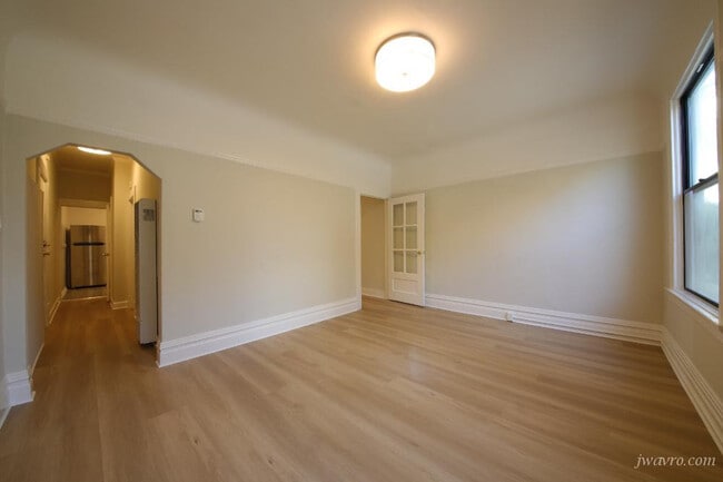 Building Photo - 1055 Fell St