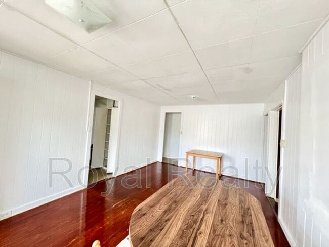 Building Photo - 288 Auwaiolimu St