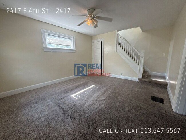 Foto del edificio - 2417 E 4th St