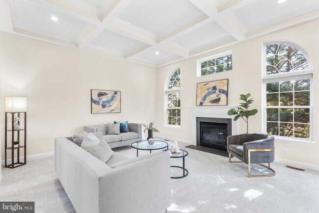 Foto del edificio - 4509 Rhett Ln