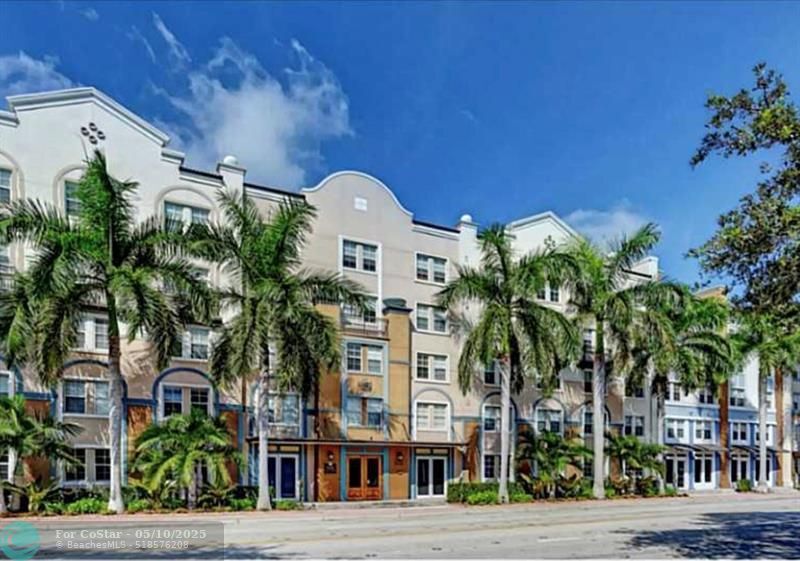 Foto principal - 533 NE 3rd Ave