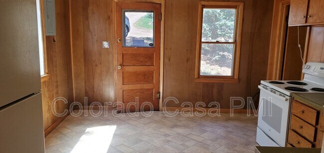 Foto del edificio - 6705 Pine St
