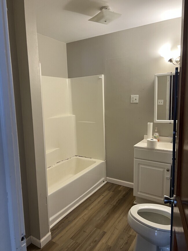 Foto del edificio - 803 Vienna Rolla Rd