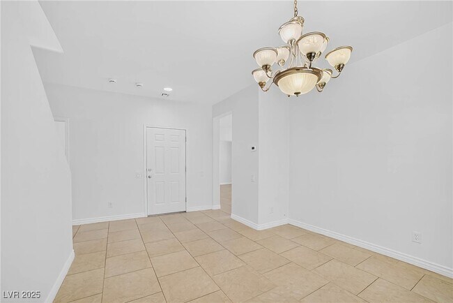 Foto del edificio - 2872 Strathallan Ave
