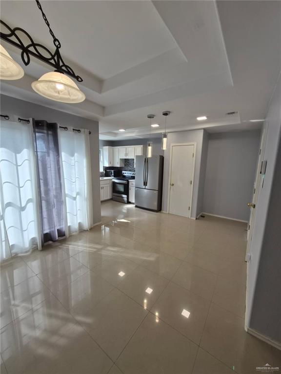 Building Photo - 12 East St