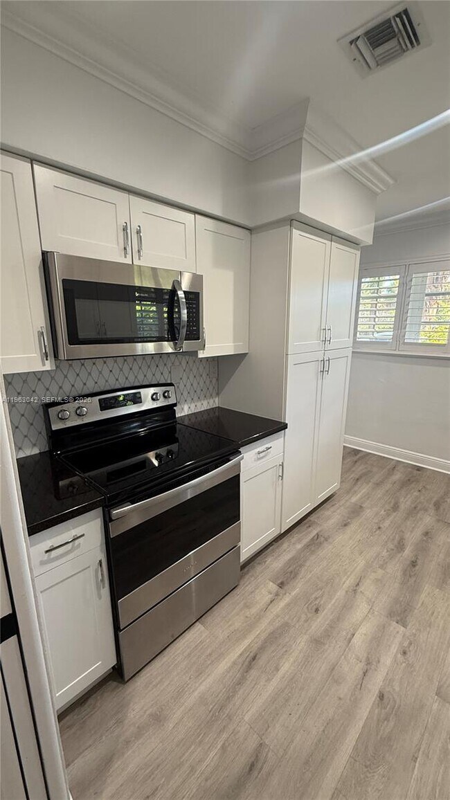 Foto del edificio - 1209 Campo Sano Ave