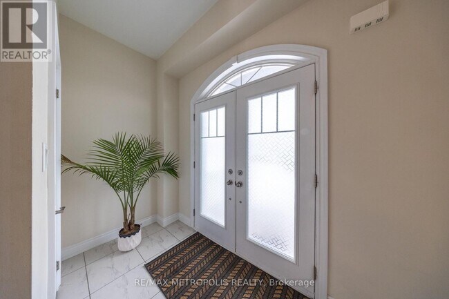 Photo du bâtiment - 91 Kennedy Blvd