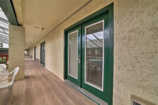 Building Photo - 14825 Windward Dr