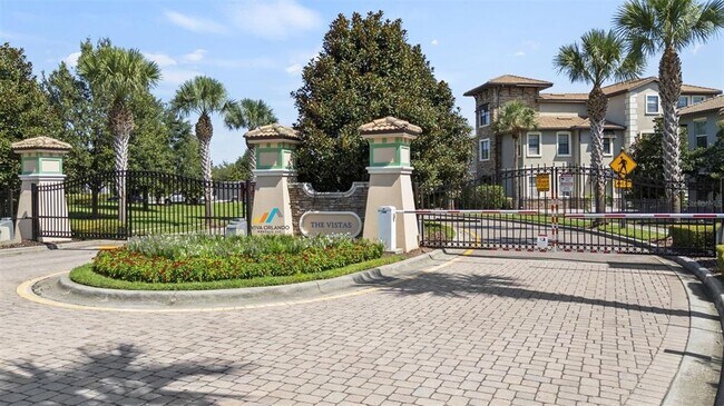 Foto del edificio - 1224 Royal St. George Blvd