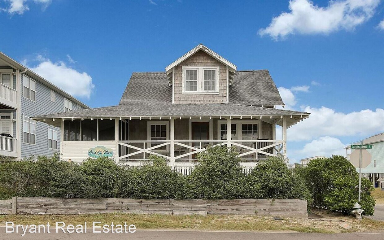 3 br, 3 bath House (C224) 719 Carolina B... House Rental in