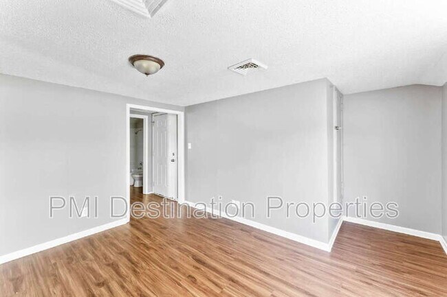 Foto del edificio - 9408 East 23rd St S