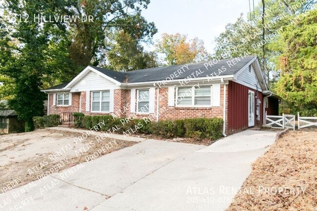 Building Photo - 812 Hillview Dr