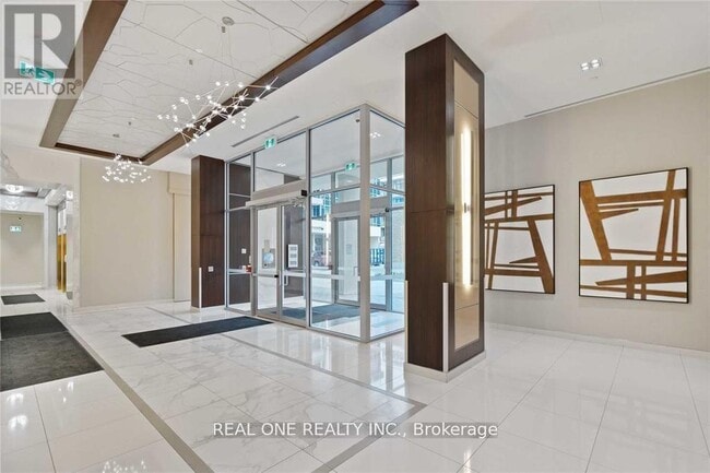 Building Photo - 591 Sheppard Ave E