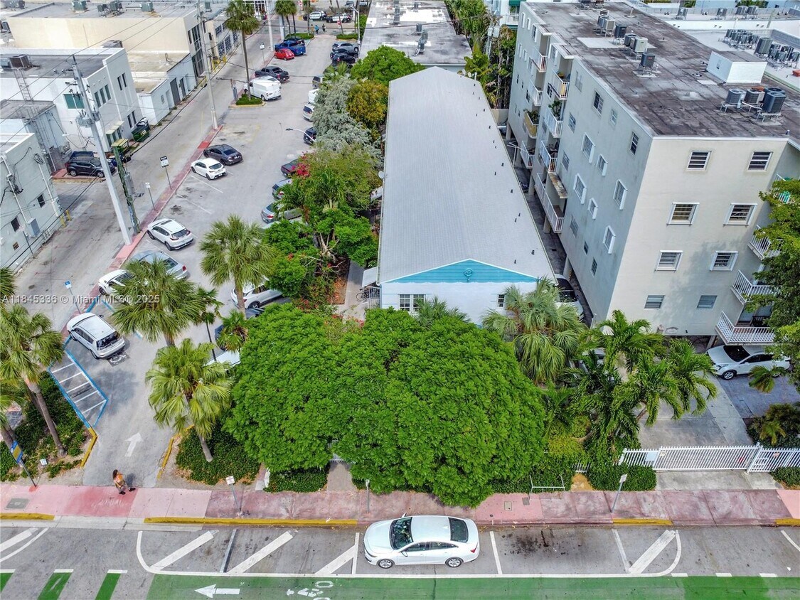 Foto principal - 1619 Meridian Ave
