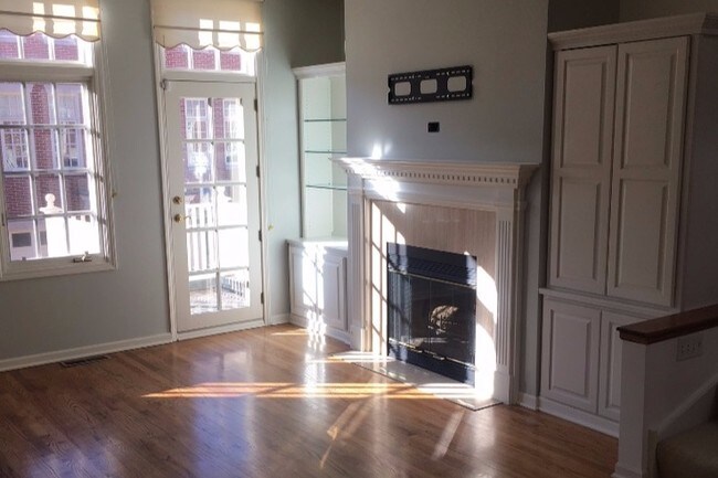 Foto del edificio - 1410 W Wrightwood Ave