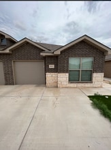 Building Photo - 2115 Langford Ave