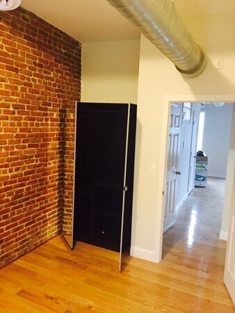 Foto del edificio - 175 Washington St