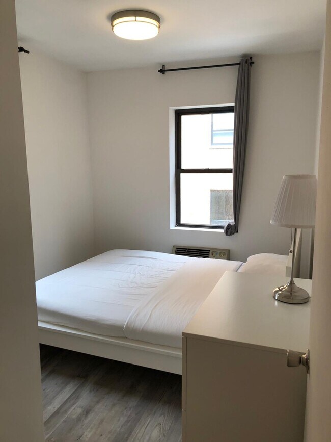 Building Photo - 407 West 51st Street