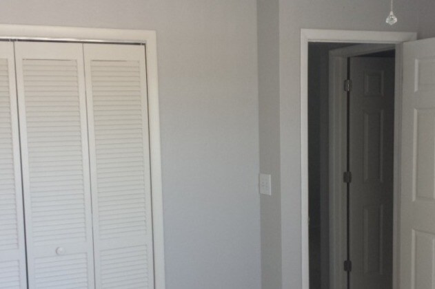 Foto del edificio - 4323 Sands Blvd